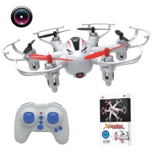 RC Quadcopter brinquedo 2.4G 4CH R / C Quadcopter com câmera (H0410518)